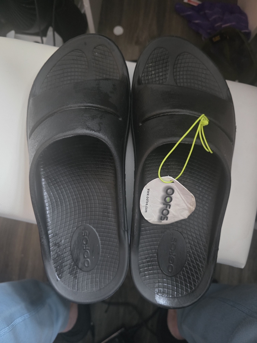 OOFOS OOahh Slide Sandals Black - Picture 2 of 4